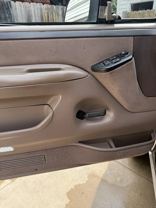 1993 Ford Bronco 5th Gen - Image 13 of 31