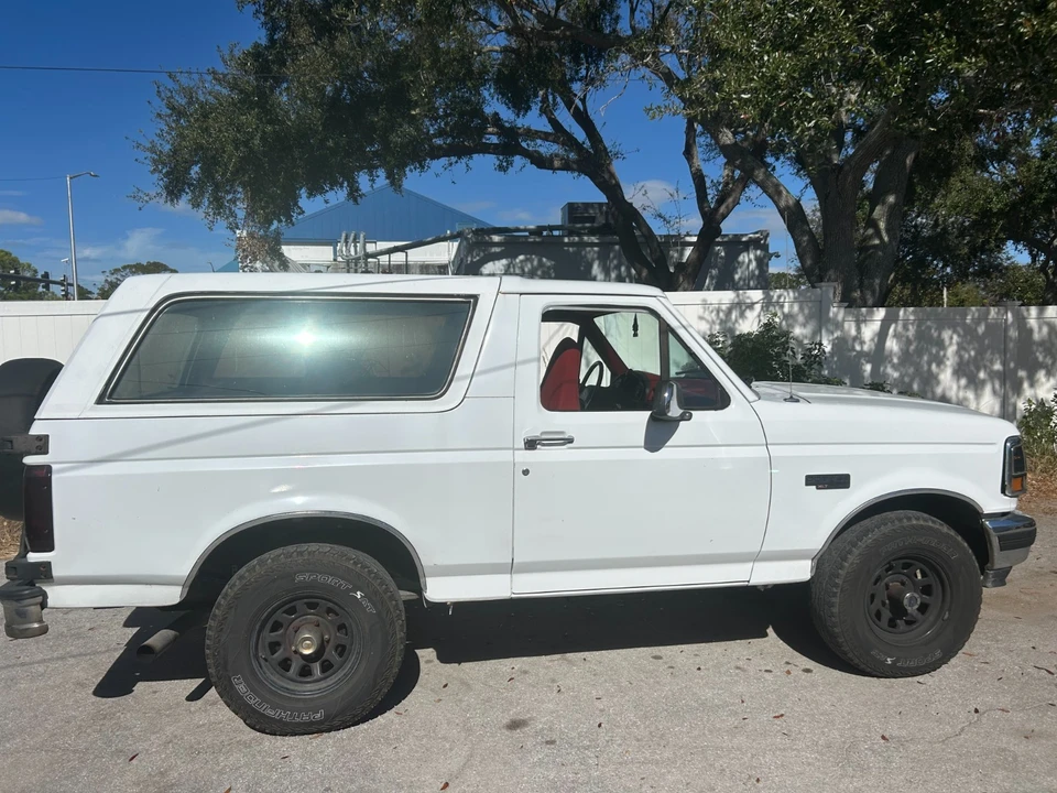 1993 Ford Bronco 5th Gen - Image 4 of 12