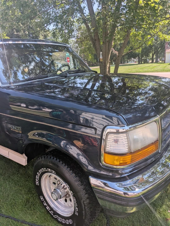 1993 Ford Bronco 5th Gen - Image 3 of 9