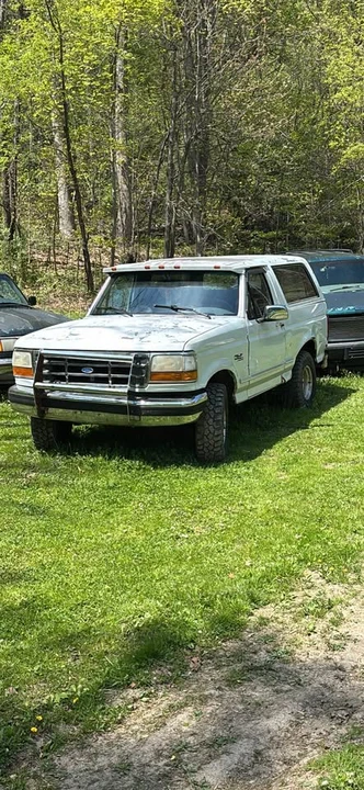 1993 Ford Bronco 5th Gen - Image 2 of 3