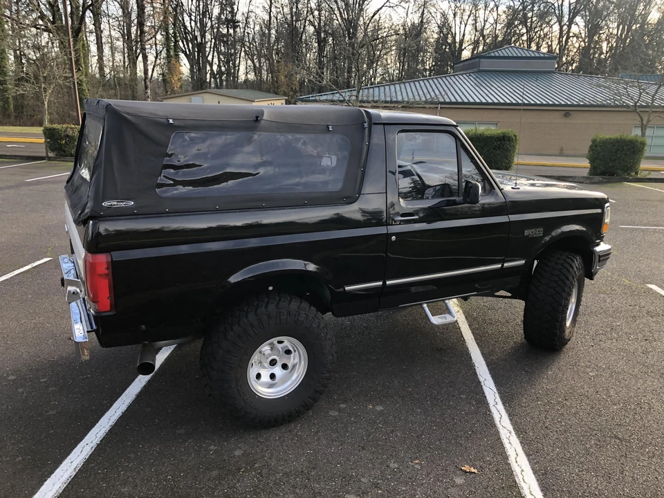 1993 Ford Bronco 5th Gen - Image 4 of 31