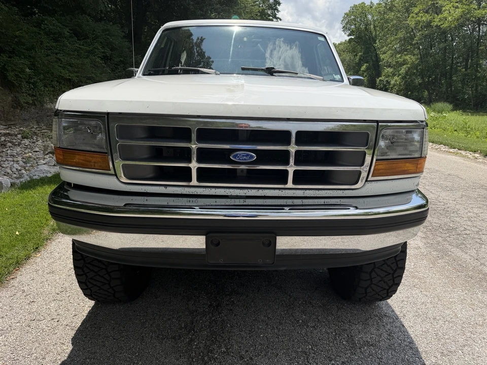 1993 Ford Bronco 5th Gen - Image 9 of 31