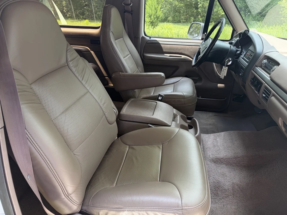 1993 Ford Bronco 5th Gen - Image 14 of 31