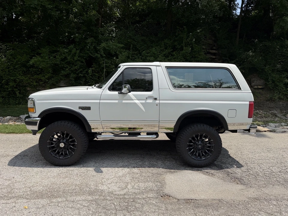 1993 Ford Bronco 5th Gen - Image 3 of 31