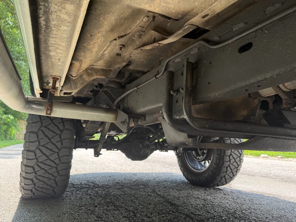 1993 Ford Bronco 5th Gen - Image 28 of 31