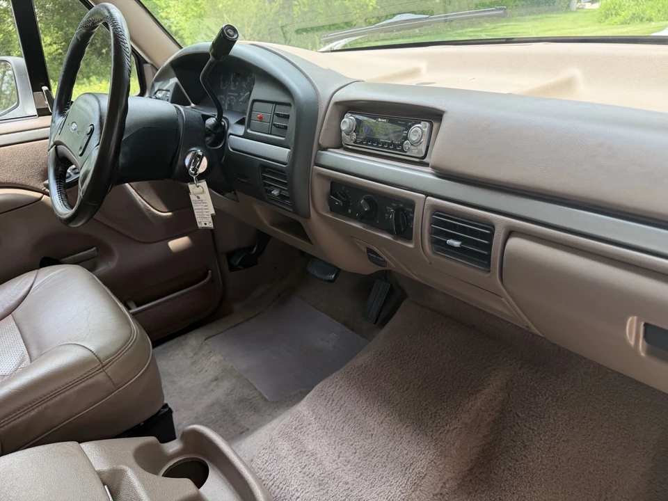 1993 Ford Bronco 5th Gen - Image 13 of 31