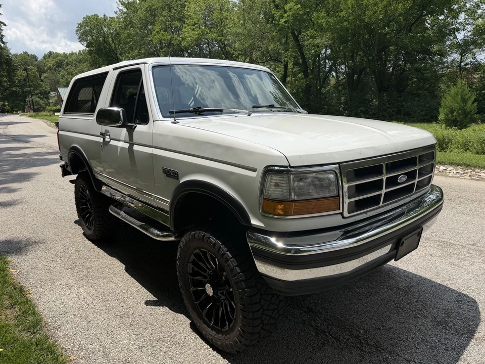 1993 Ford Bronco 5th Gen - Image 7 of 31
