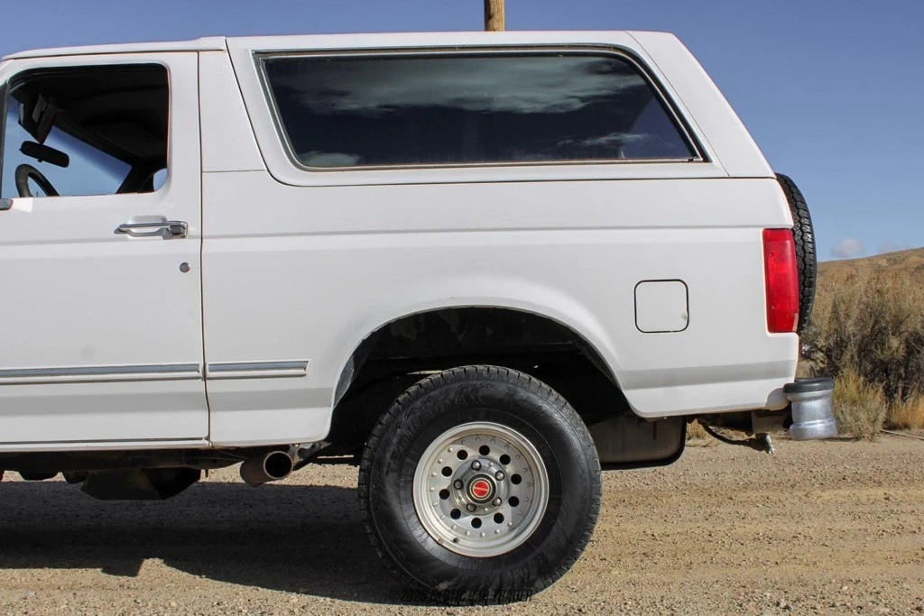 1993 Ford Bronco 5th Gen - Image 5 of 12