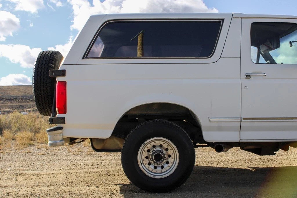 1993 Ford Bronco 5th Gen - Image 10 of 12