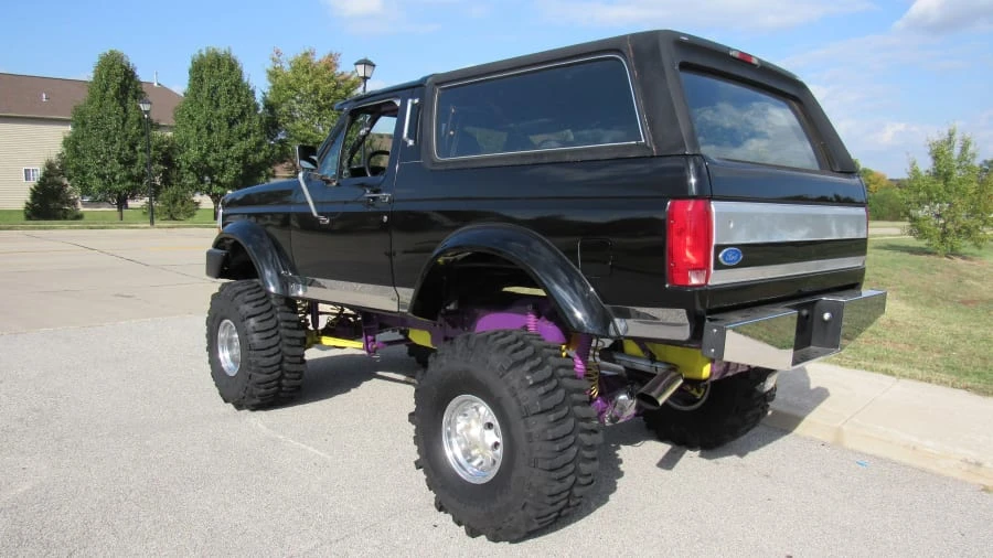 1993 Ford Bronco 5th Gen - Image 3 of 9