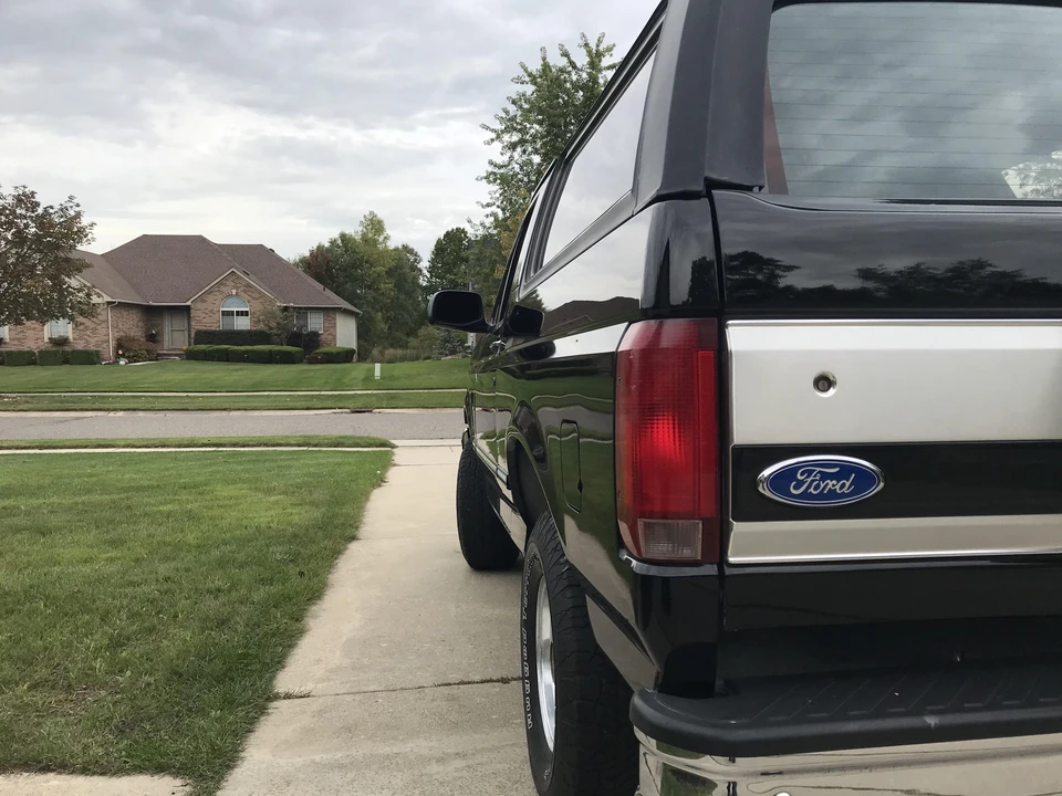 1993 Ford Bronco 5th Gen - Image 21 of 31