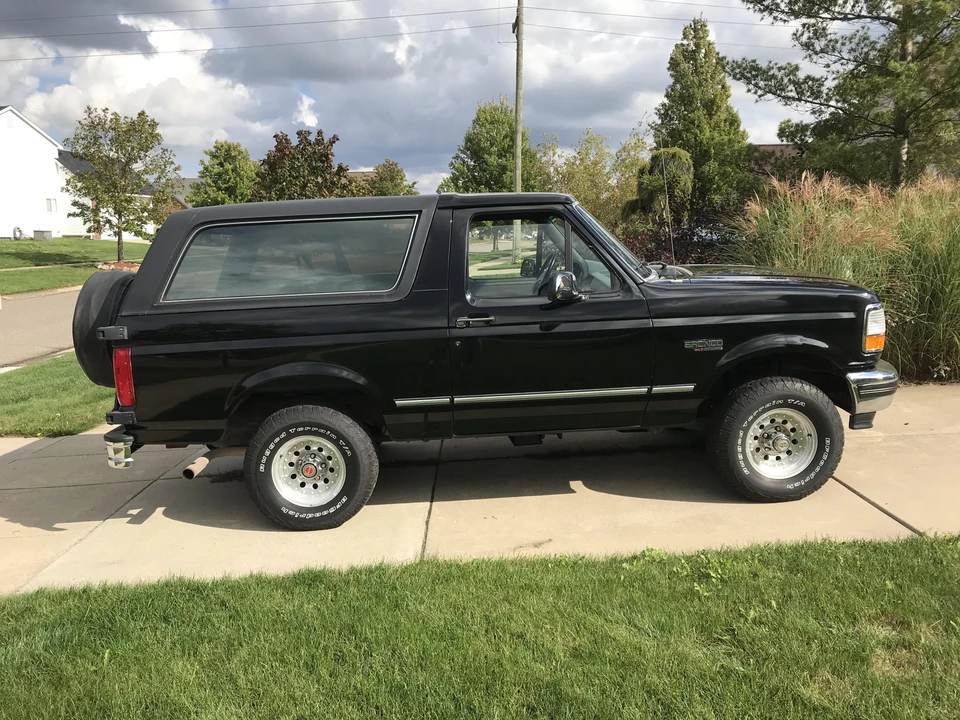 1993 Ford Bronco 5th Gen - Image 12 of 31