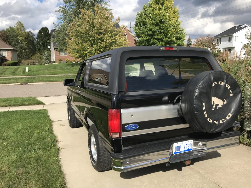 1993 Ford Bronco 5th Gen - Image 9 of 31