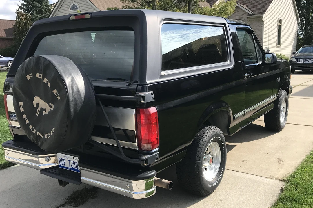 1993 Ford Bronco 5th Gen - Image 5 of 31