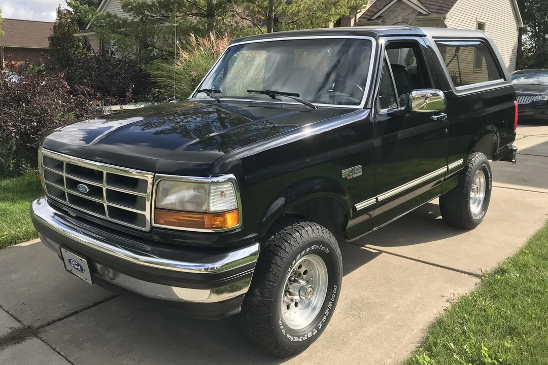 1993 Ford Bronco 5th Gen - Image 3 of 31
