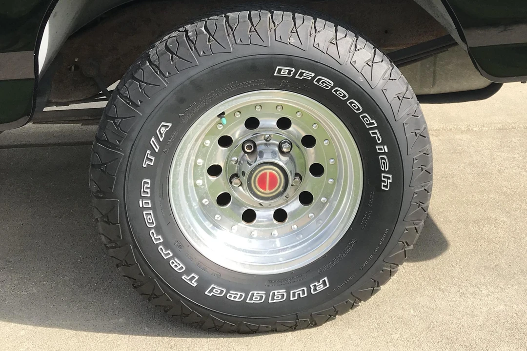 1993 Ford Bronco 5th Gen - Image 28 of 31