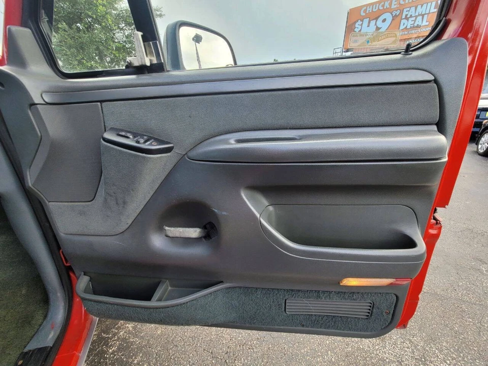 1993 Ford Bronco 5th Gen - Image 15 of 16