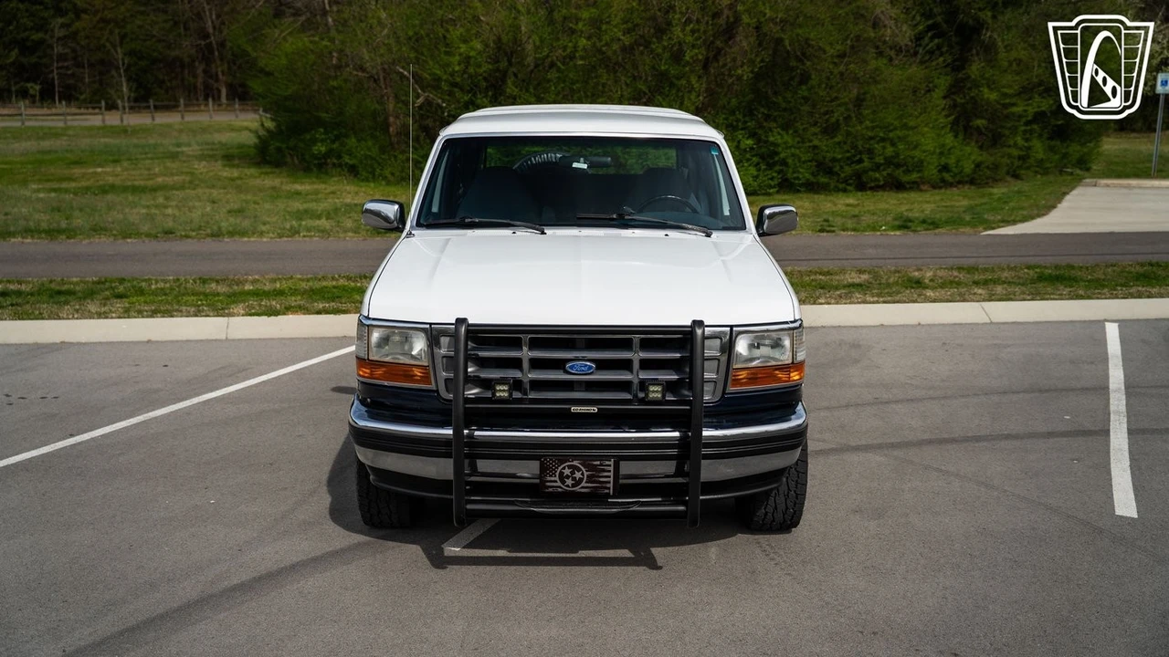 1993 Ford Bronco 5th Gen - Image 3 of 12