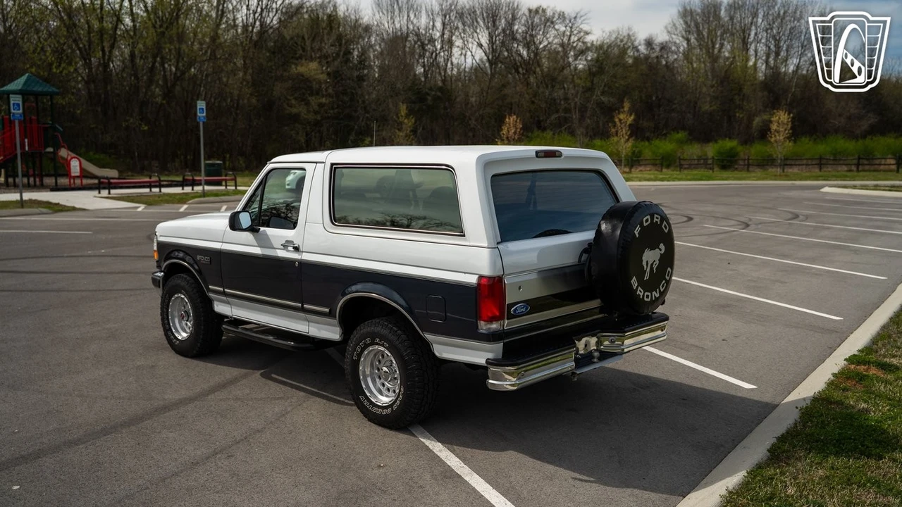 1993 Ford Bronco 5th Gen - Image 12 of 12