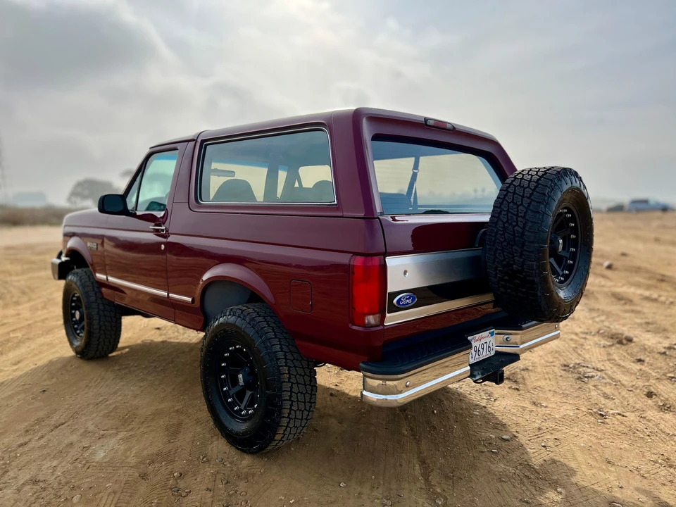 1993 Ford Bronco 5th Gen - Image 17 of 31