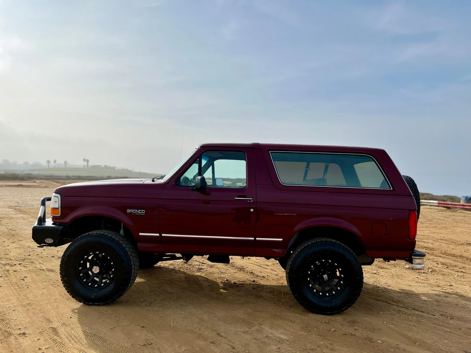 1993 Ford Bronco 5th Gen - Image 14 of 31
