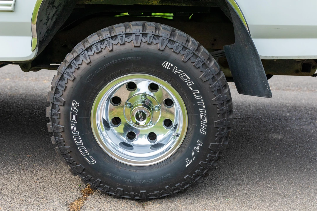 1993 Ford Bronco 5th Gen - Image 17 of 31