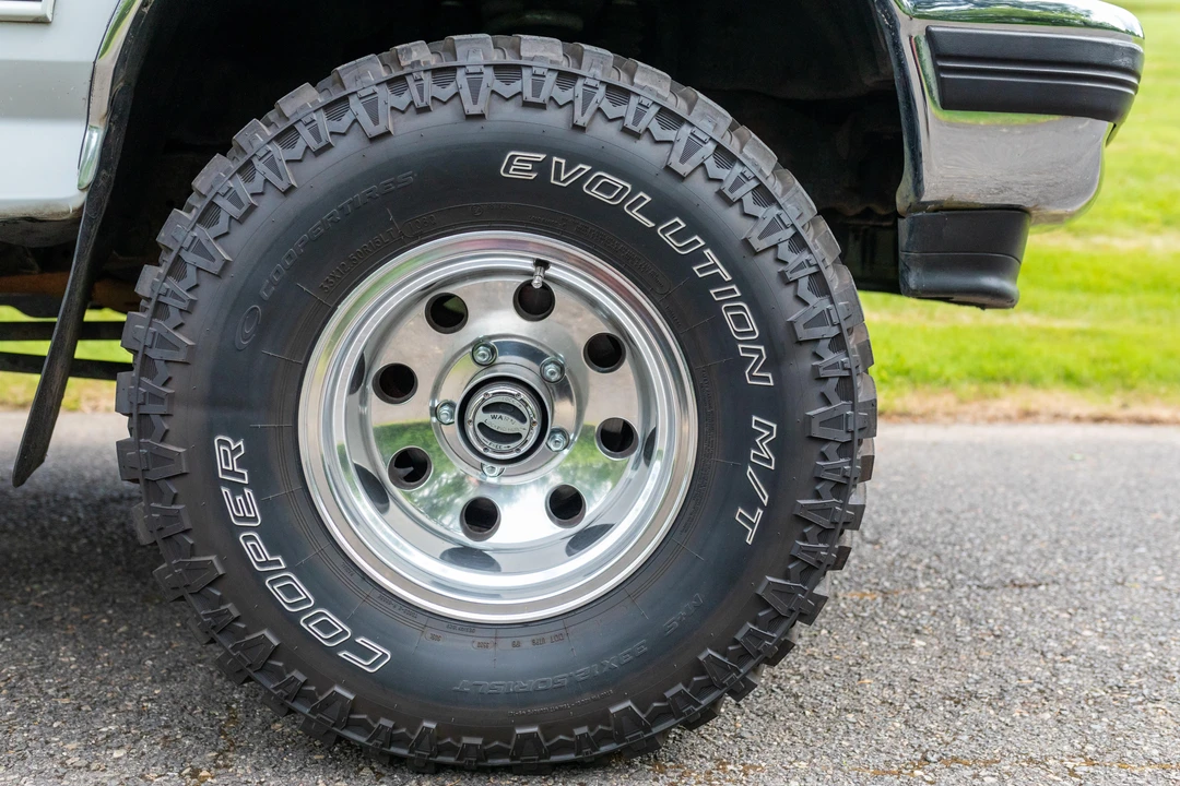 1993 Ford Bronco 5th Gen - Image 22 of 31