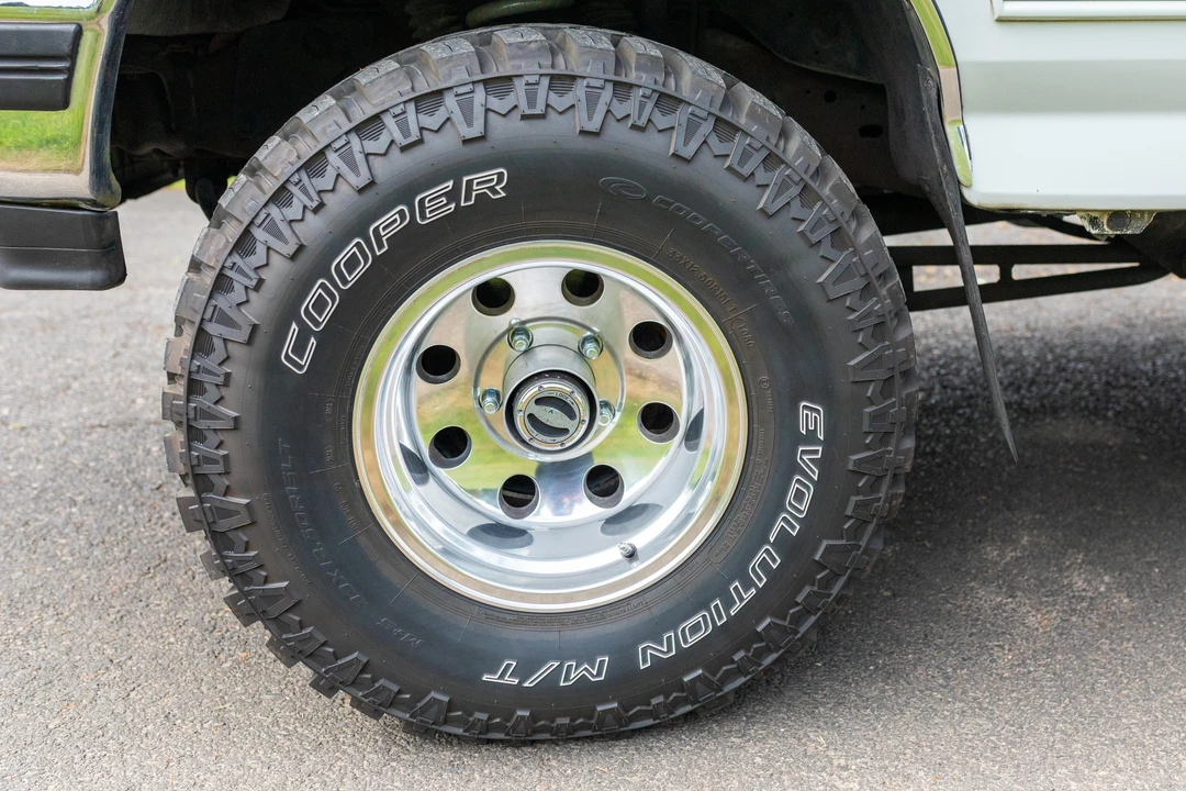 1993 Ford Bronco 5th Gen - Image 19 of 31
