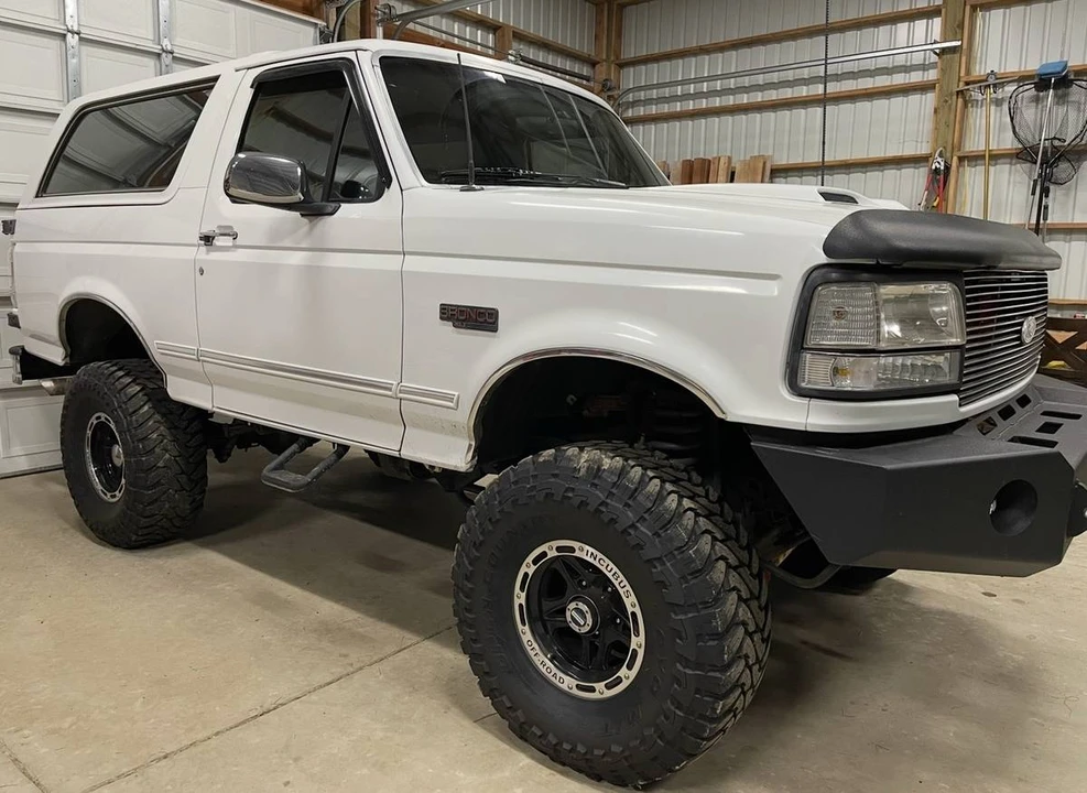 1993 Ford Bronco 5th Gen - Image 5 of 9