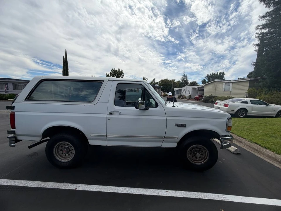 1993 Ford Bronco 5th Gen - Image 5 of 6