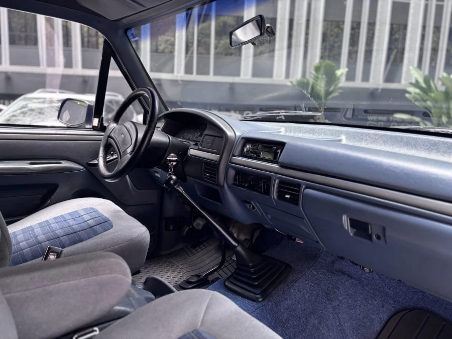 1993 Ford Bronco 5th Gen - Image 14 of 19