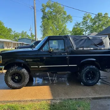 1993 Ford Bronco XLT