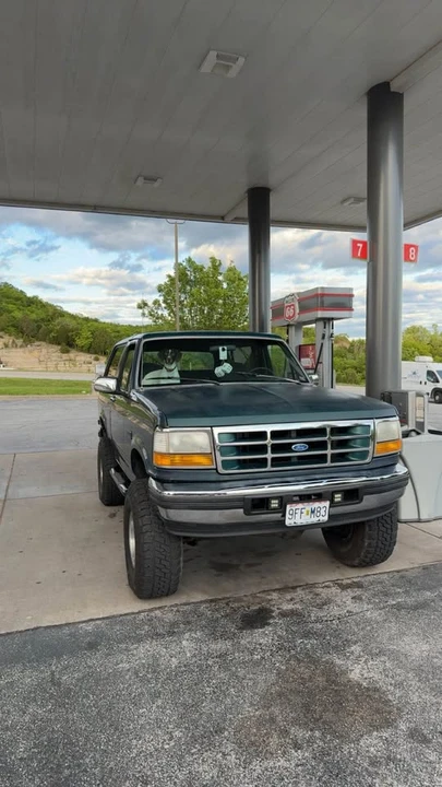 1993 Ford Bronco 5th Gen - Image 3 of 7
