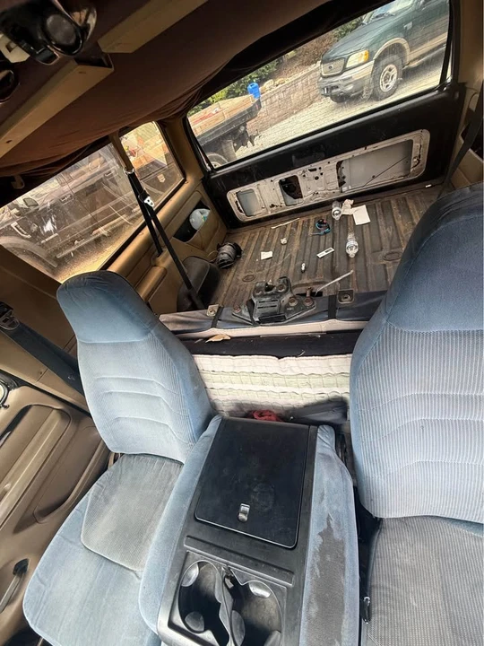 1993 Ford Bronco 5th Gen - Image 4 of 12