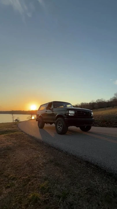 1993 Ford Bronco 5th Gen - Image 12 of 12