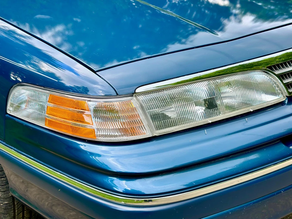 1993 Ford Crown Victoria - Image 17 of 31