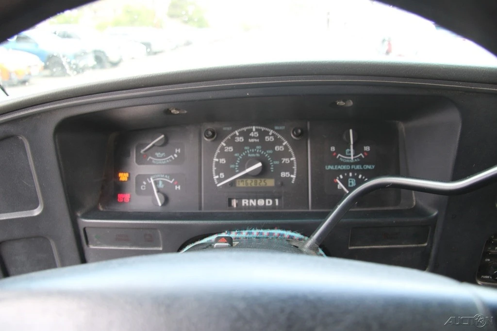 1993 Ford Econoline Van - Image 16 of 21
