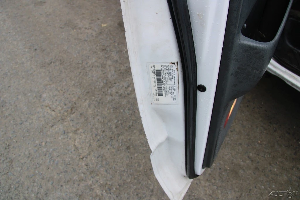1993 Ford Econoline Van - Image 12 of 21