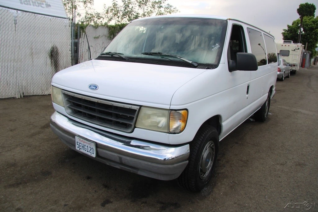 1993 Ford Econoline Van - Image 2 of 21