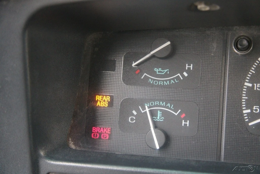 1993 Ford Econoline Van - Image 18 of 21