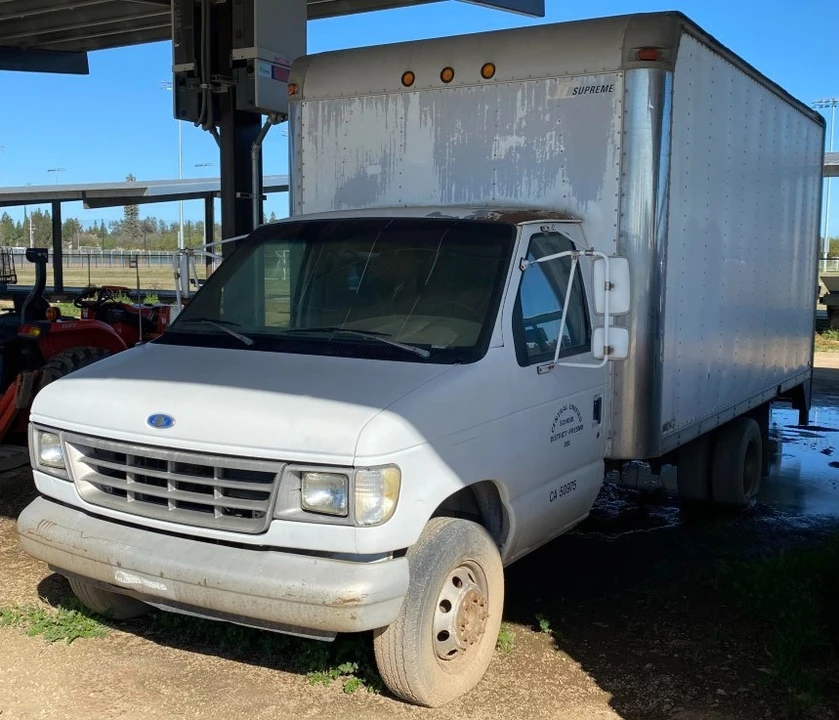 1993 Ford Econoline Van - Image 2 of 20