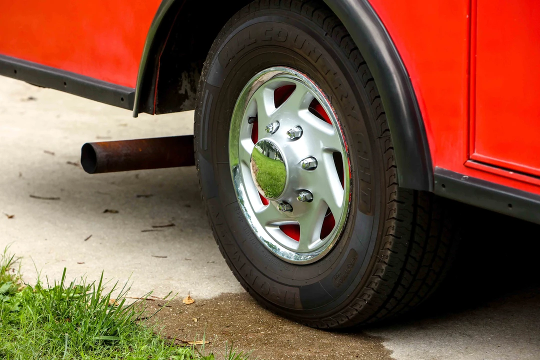 1993 Ford Econoline Van - Image 28 of 31