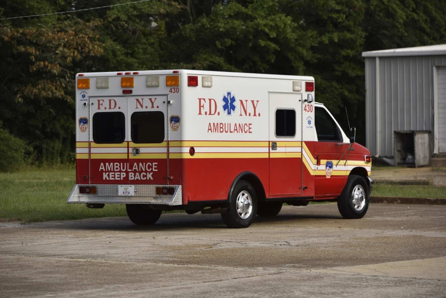 1993 Ford Econoline Van - Image 3 of 31
