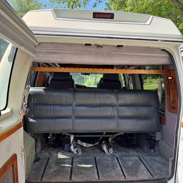 1993 Ford Econoline E150 Passenger Van