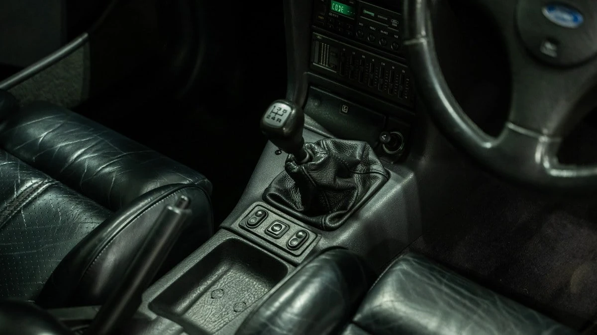 1993 Ford Escort RS Cosworth - Image 18 of 30