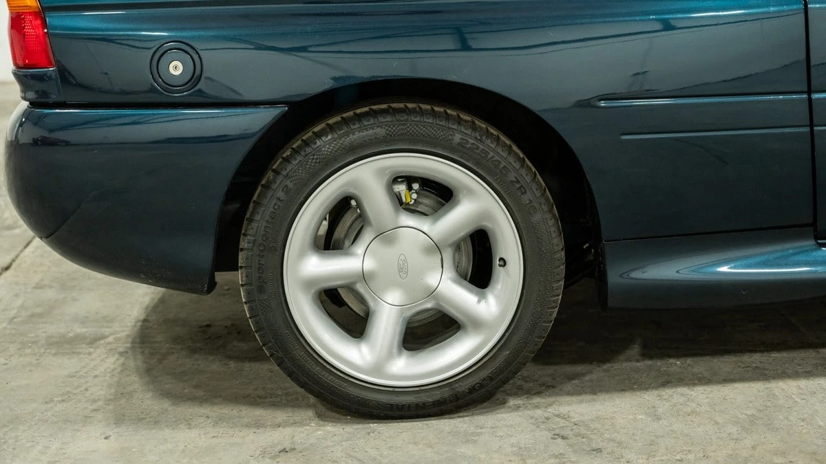 1993 Ford Escort RS Cosworth - Image 9 of 30
