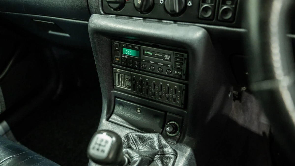 1993 Ford Escort RS Cosworth - Image 23 of 30