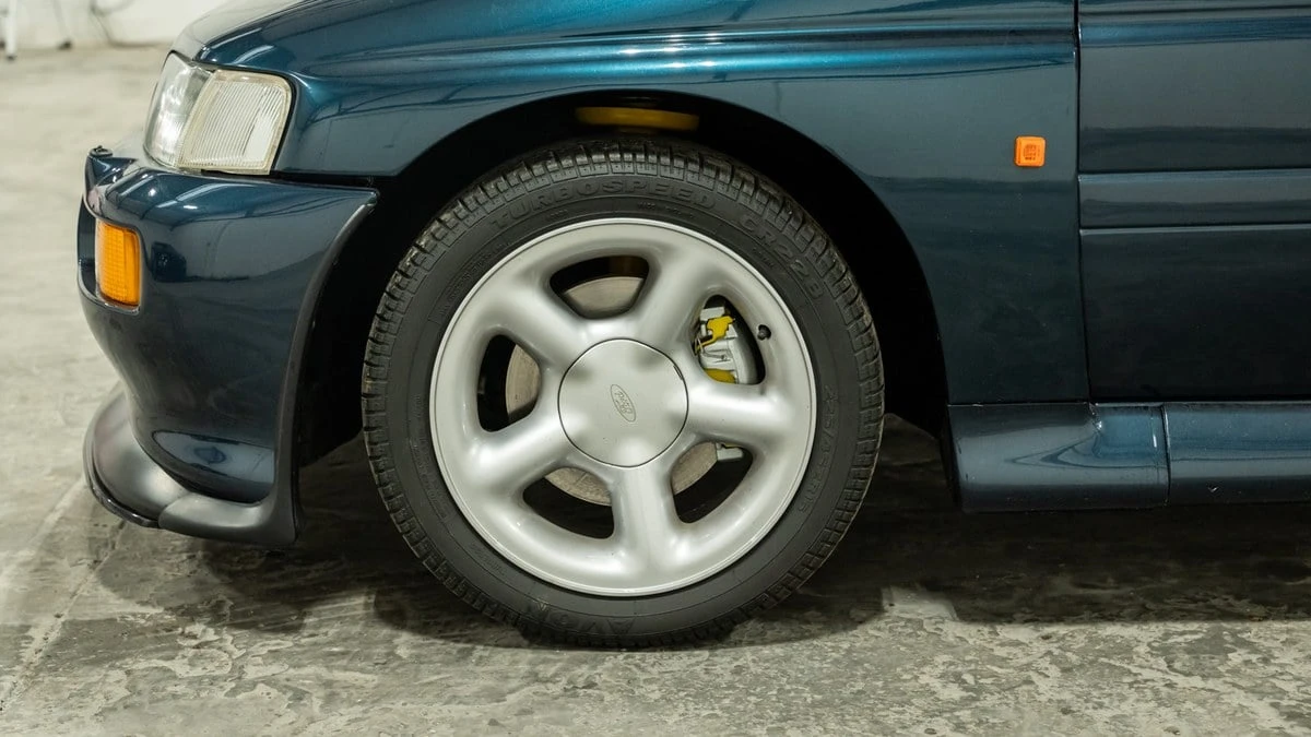 1993 Ford Escort RS Cosworth - Image 11 of 30