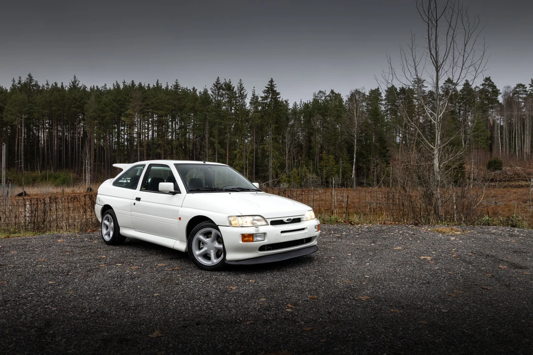 1993 Ford Escort RS Cosworth - Image 11 of 31