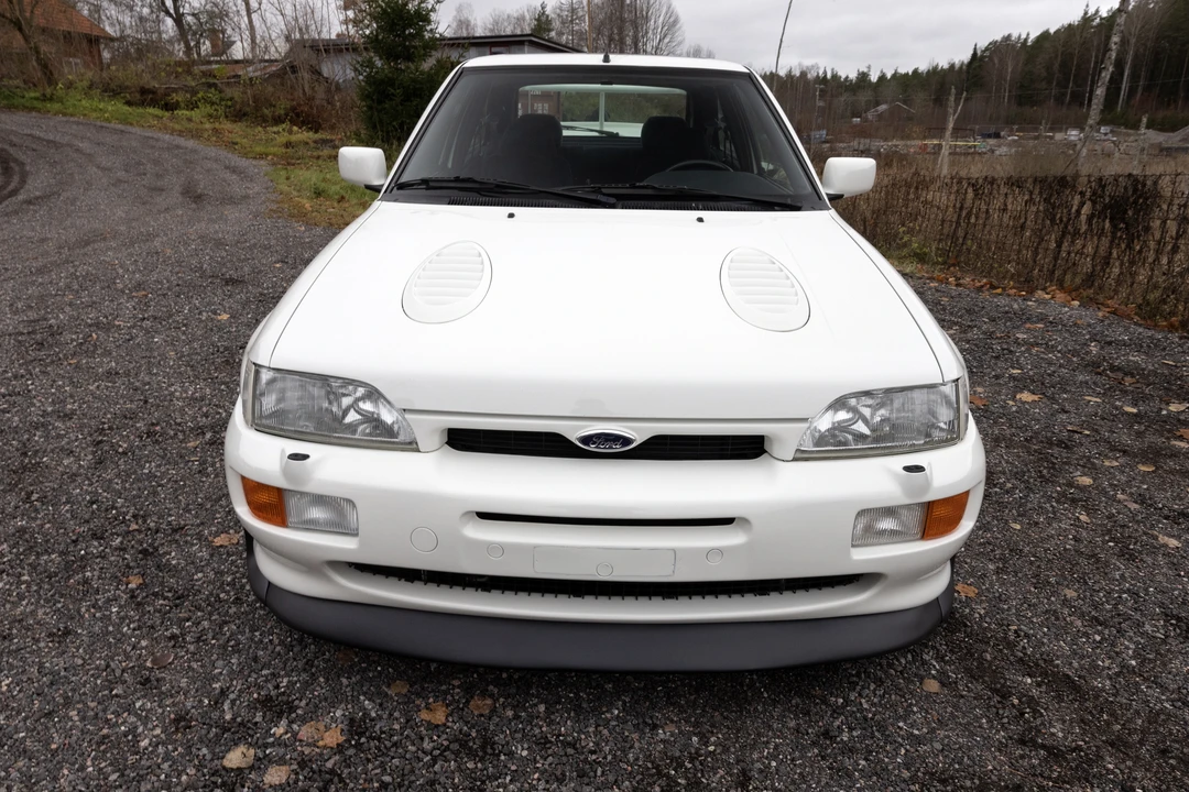 1993 Ford Escort RS Cosworth - Image 21 of 31